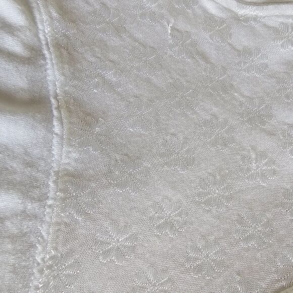 Free People Cream Flowy Cropped Back Rayon Top Women’s Size S - Picture 10 of 10